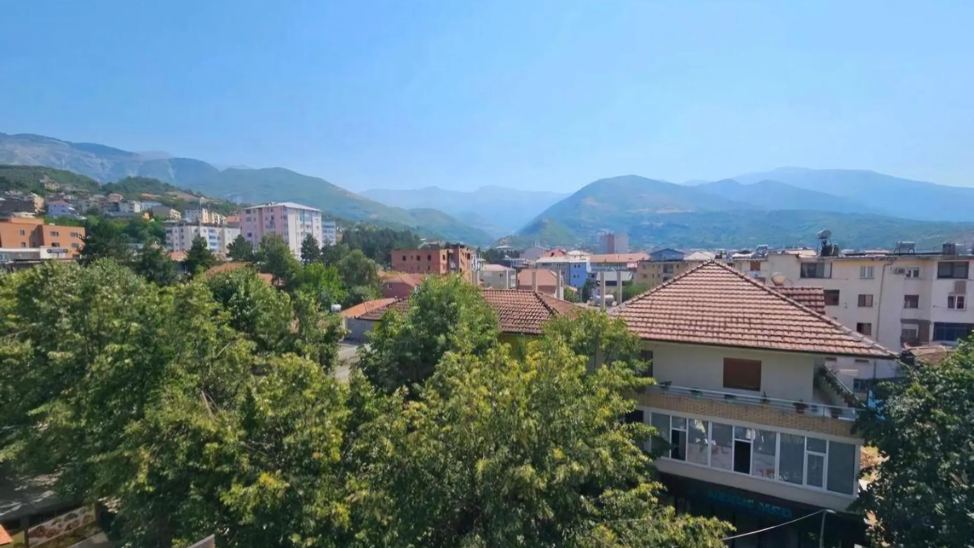 Apartament Ne Peshkopi Diber Apartman